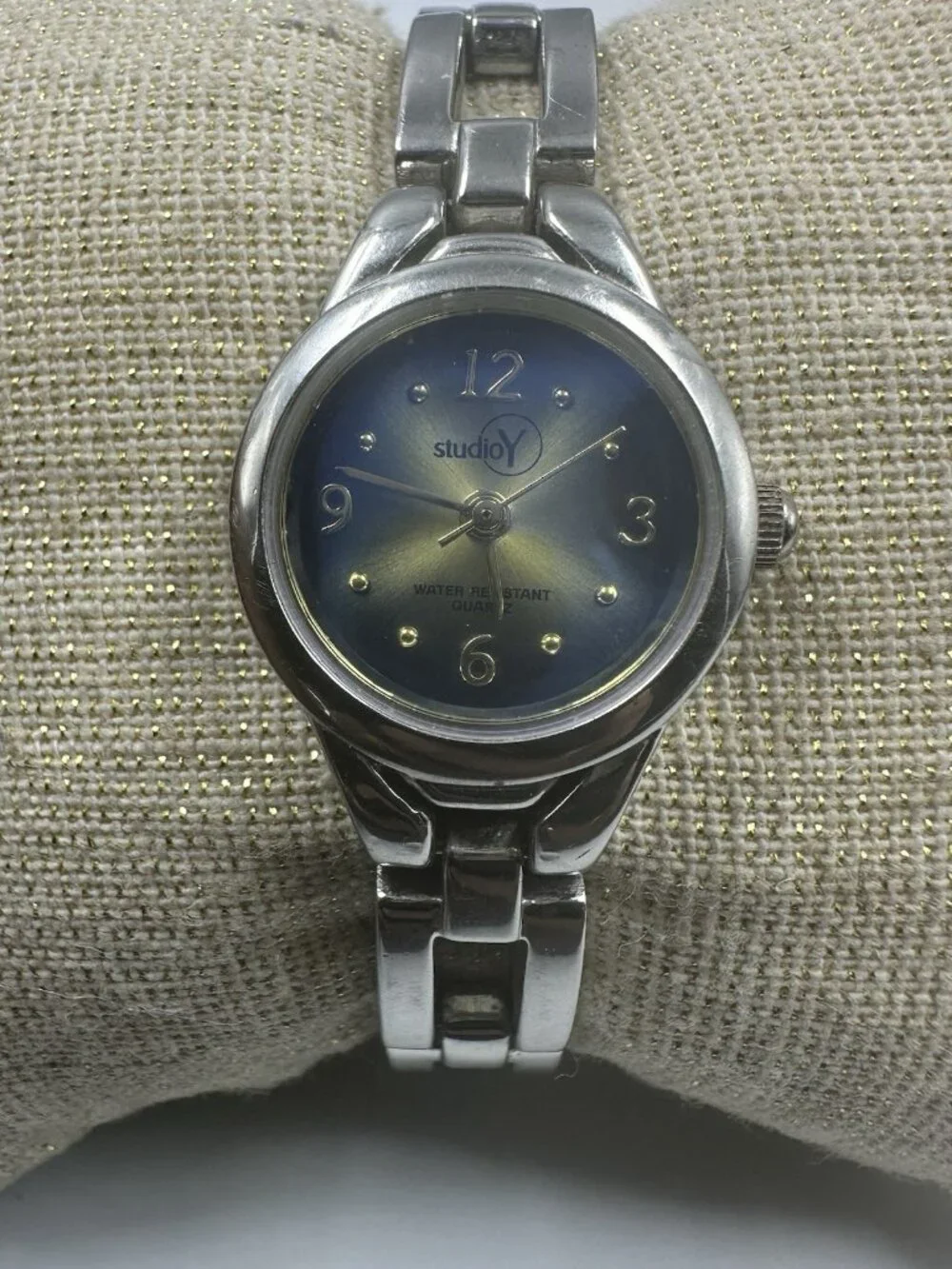 3/$30 Studio Y Watch Women Silver Tone Blue Yellow Color Changing Dial
